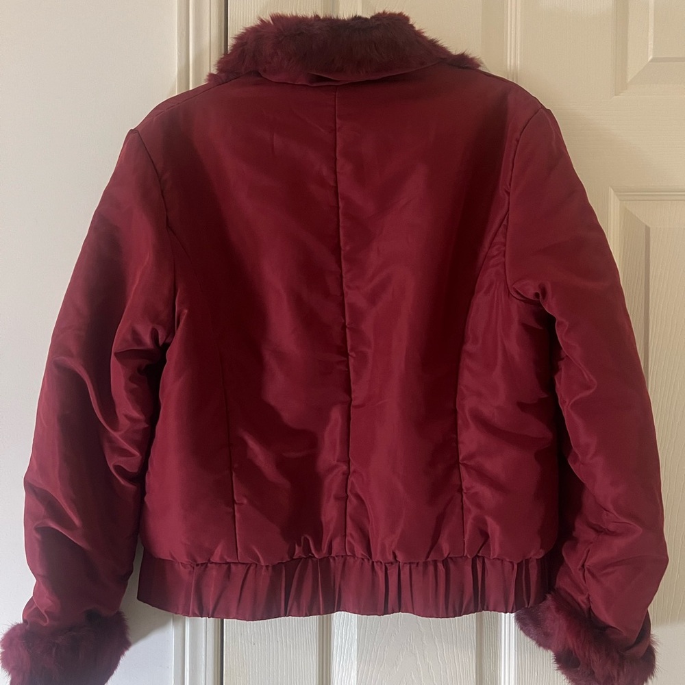 Elegant Red Faux Fur Women's Jacket - Picture 2 of 9